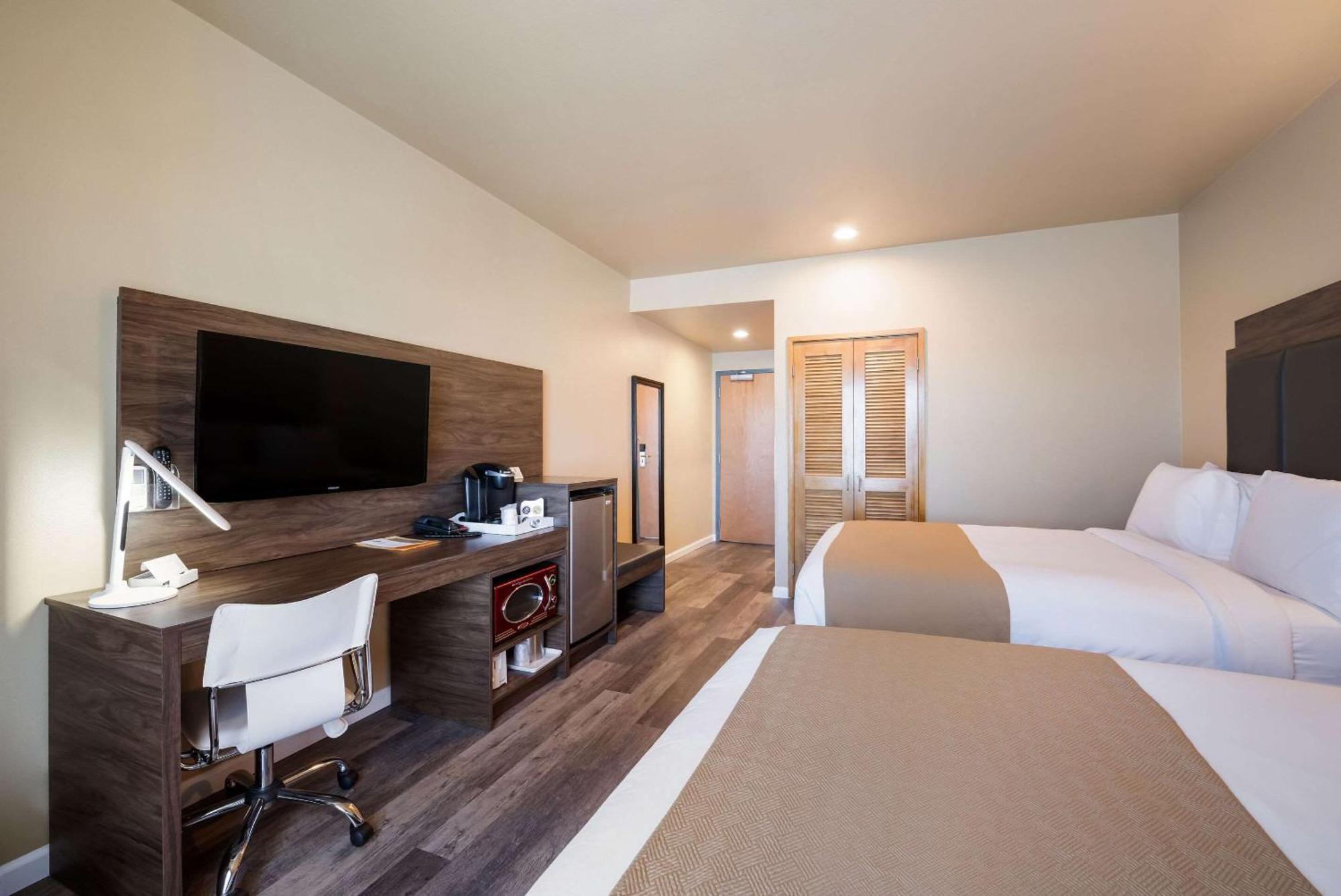 Inn At Port Gardner-Everett Waterfront, Ascend Hotel Collection Exteriör bild
