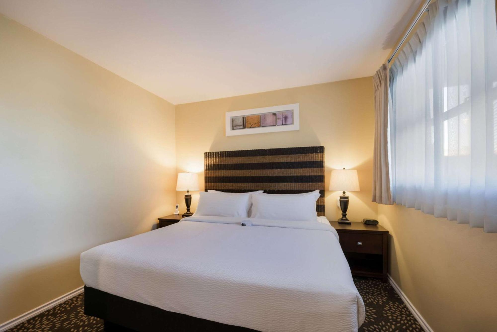 Inn At Port Gardner-Everett Waterfront, Ascend Hotel Collection Exteriör bild